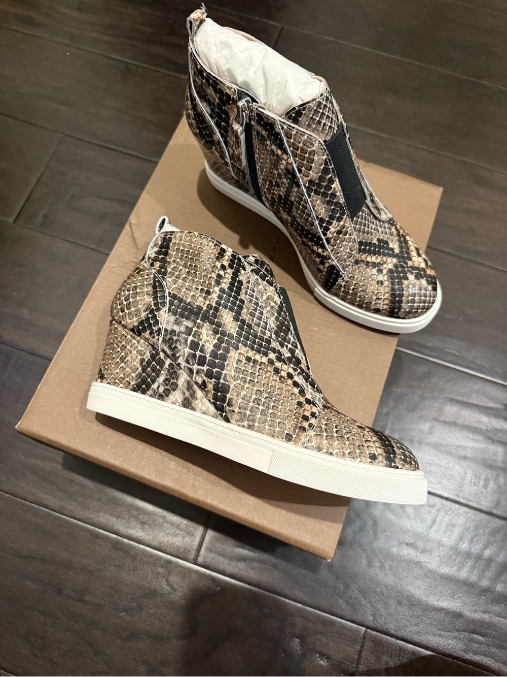 Línea Paolo Wedge Sneaker Booties in Snake Print - Beige/Black